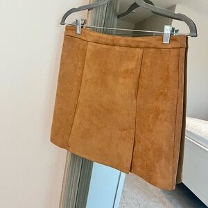 Suede Side Slit Skirt